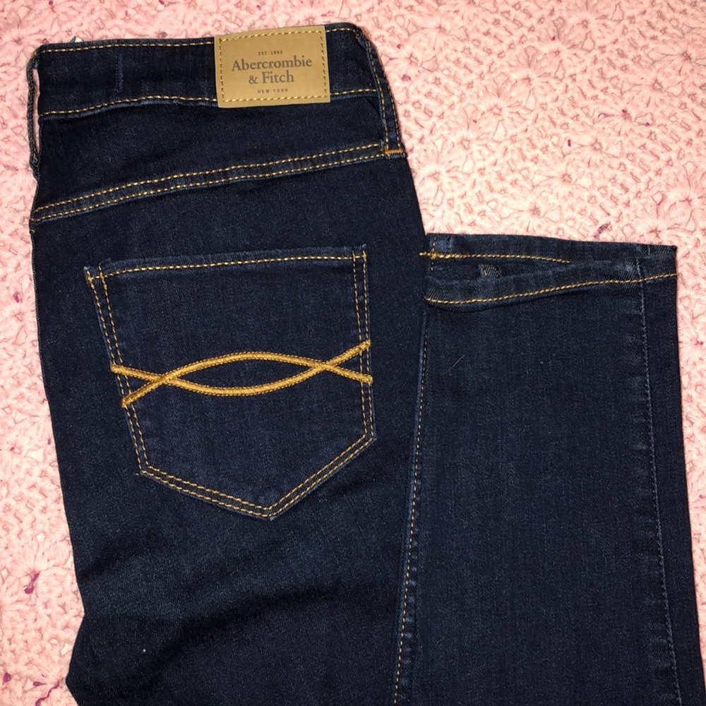Jeans - Picture 3 of 3